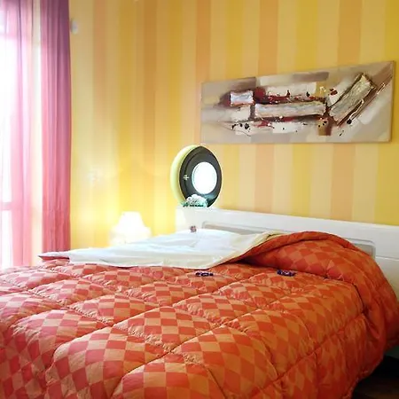 Il Sughero לינה וארוחת בוקר מונופולי